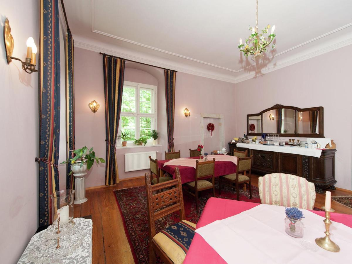 Vintage Apartment In Arzberg Triestewitz Kültér fotó